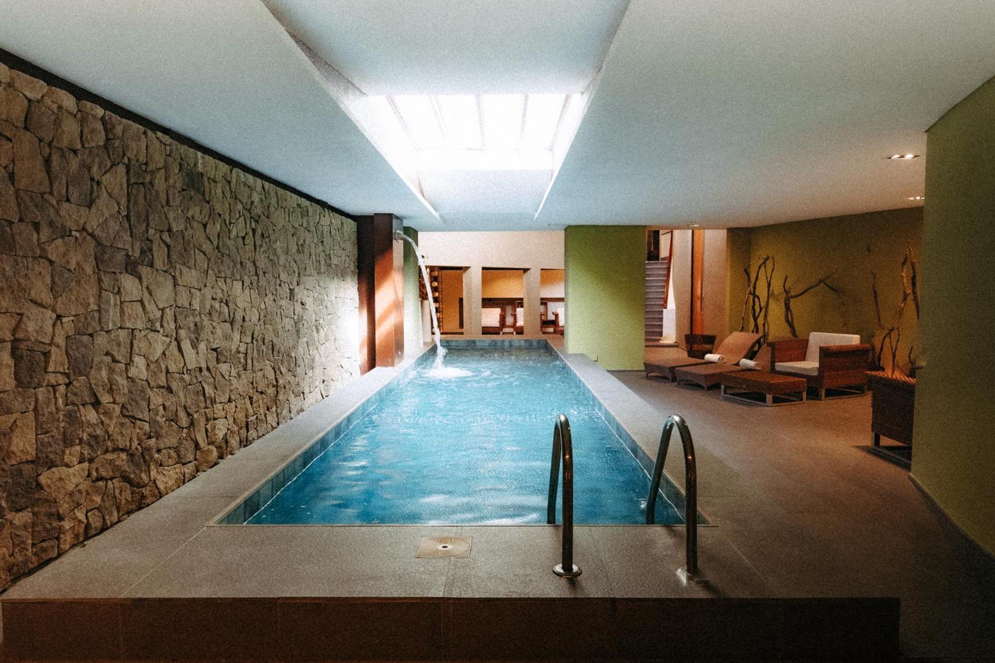 Esplendor By Wyndham El Calafate Hotel Exterior photo